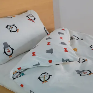 Fijnjersey omkeerbaar kinderbedlinnen Pinguini