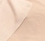 Gemêleerde deken in doubleface-look om snel van kleur te wisselen Close-up van de omkeerbare look in de kleur beige