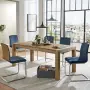 Avec son design élégant et moderne, notre chaise Auricia s'adapte à tous les environnements.