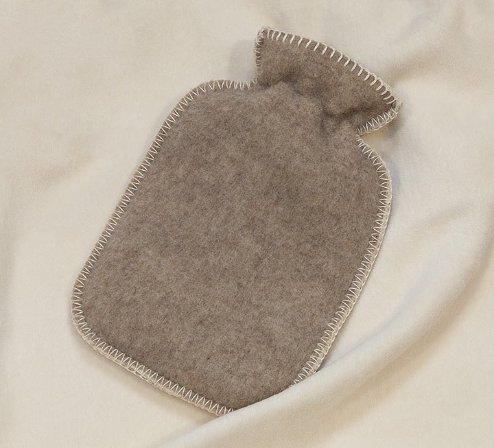 Zorgt voor welzijn, hier natuurlijke kleurstelling beige/wit Zorgt voor welzijn, hier natuurlijke kleurstelling beige/wit