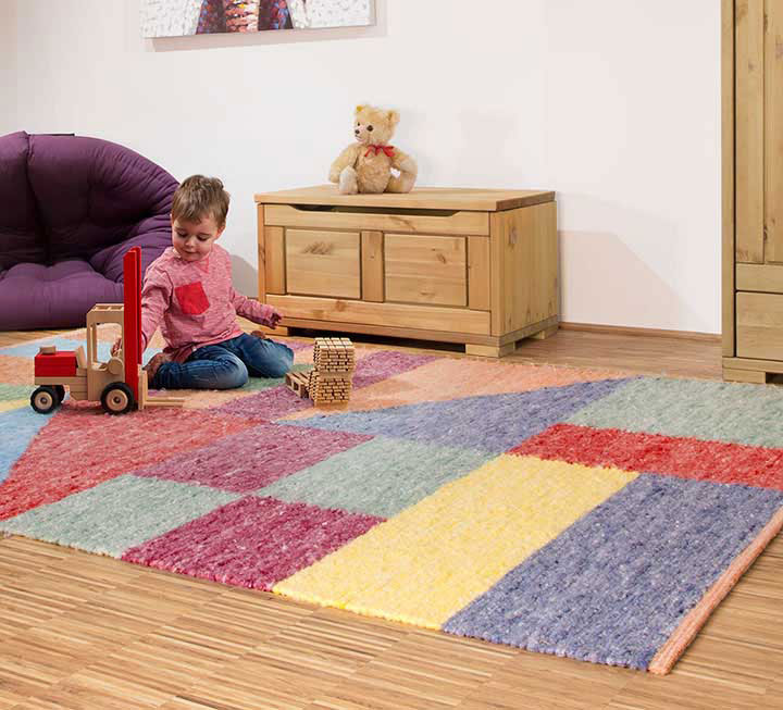 Perfect in de kinderkamer of als pittig kleuraccent in uw woonvertrekken Perfect in de kinderkamer of als pittig kleuraccent in uw woonvertrekken