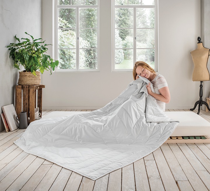 Ultralicht dekbed met kameelhaar "Cammello-Figura" Ultralicht dekbed met kameelhaar "Cammello-Figura"