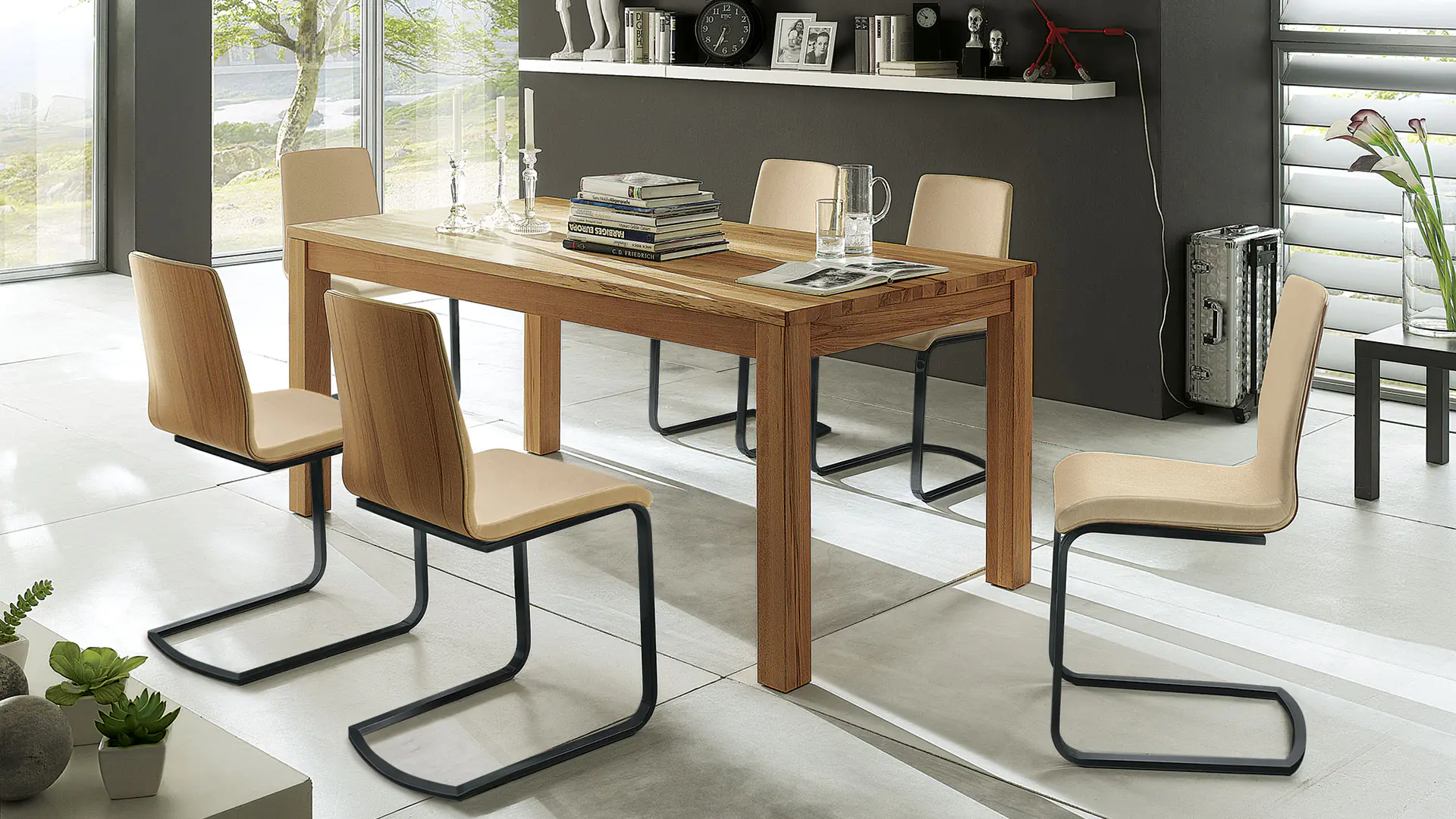 Classico - Une table de salle à manger intemporelle et confortable